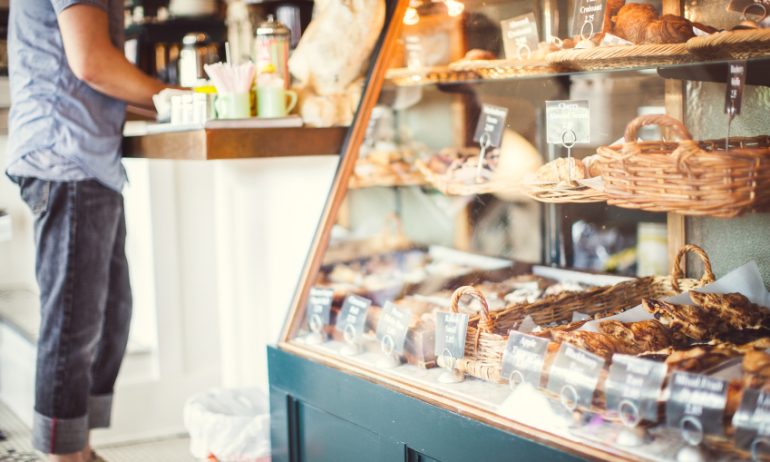 6 Financial Tips for Starting a Successful Bakery