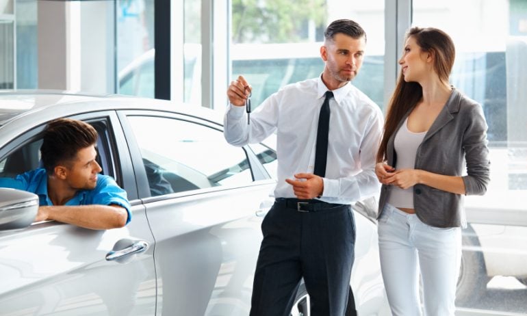 is it better to buy a used car or lease