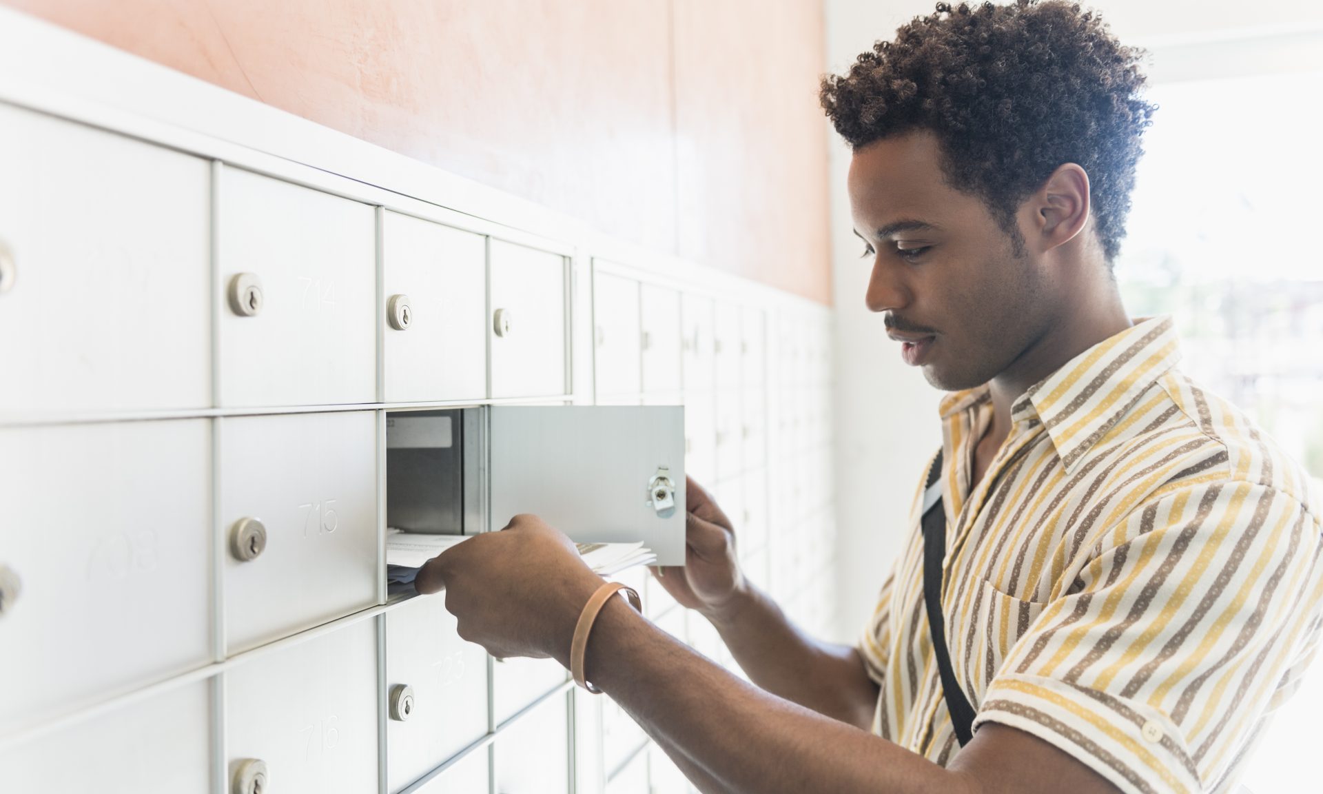 What Is a 1099 Form? How It Works, Who Gets One - NerdWallet