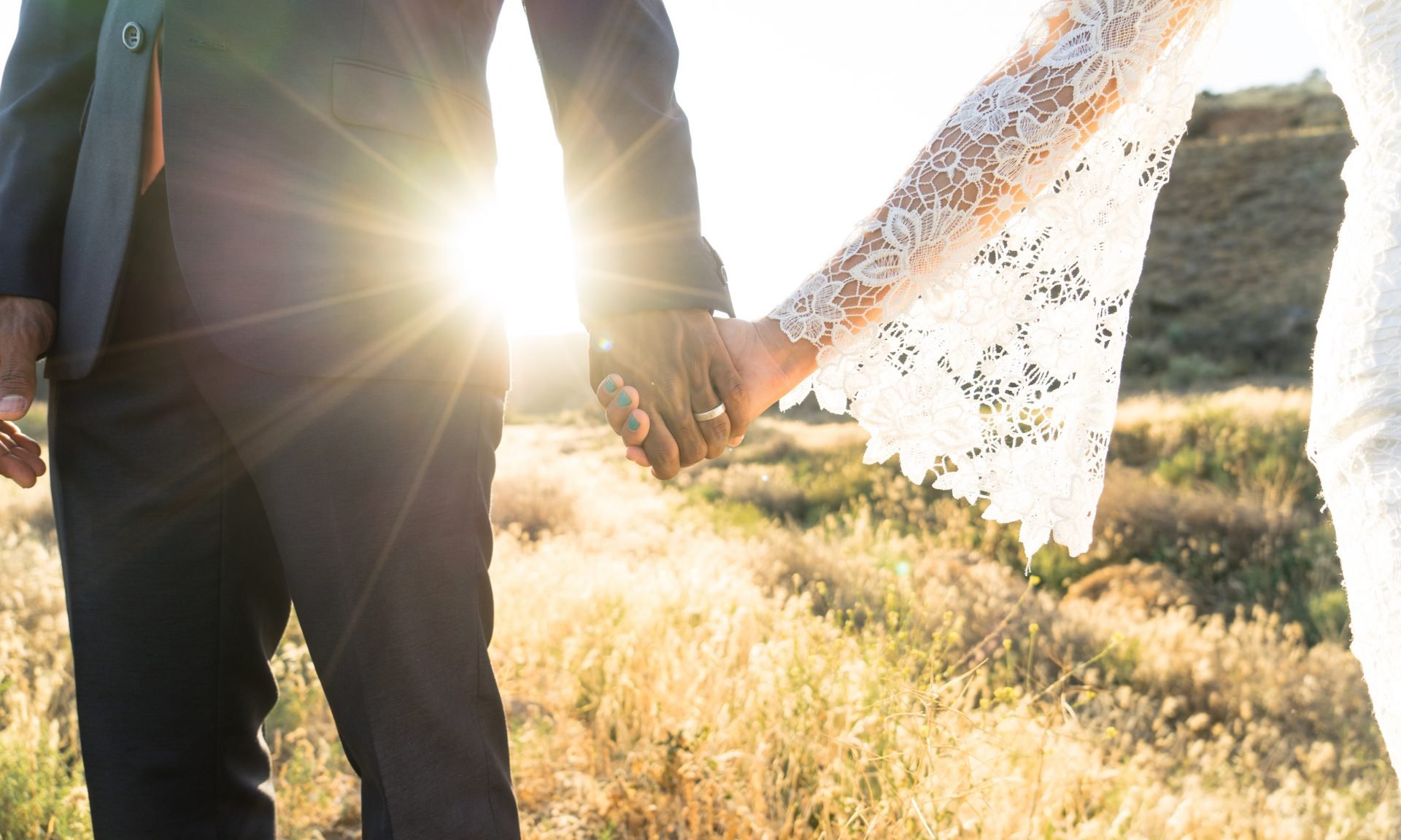 25 Ways to Save on a Wedding - NerdWallet