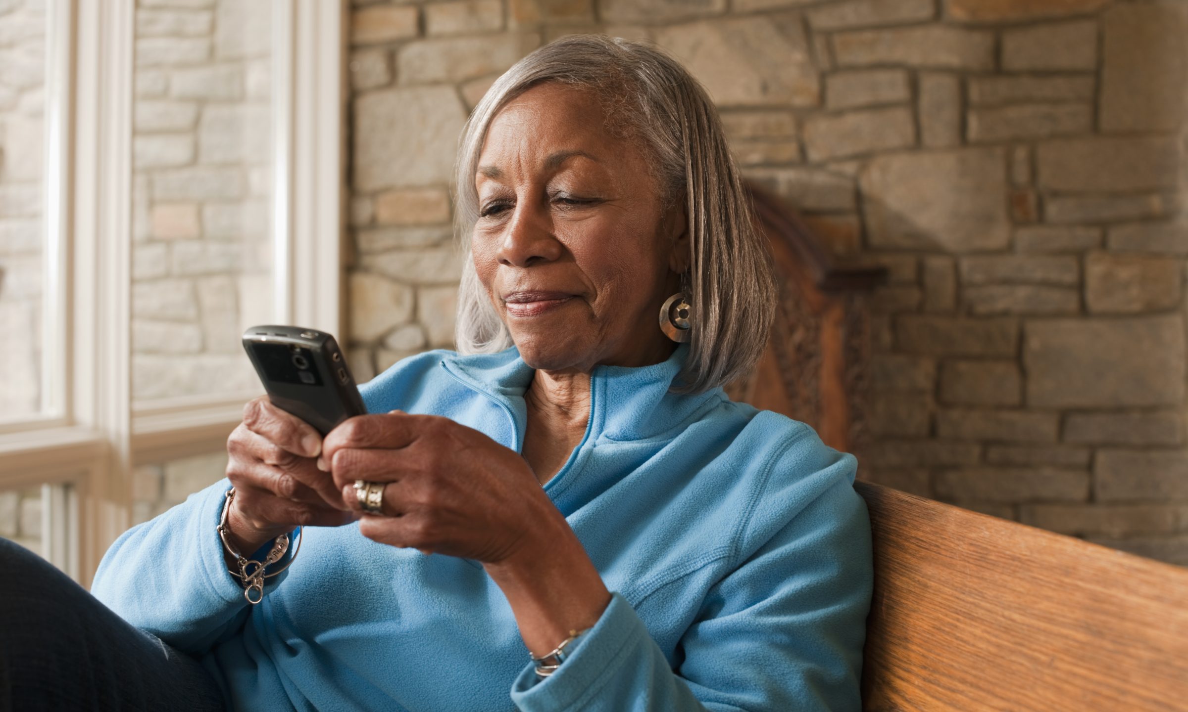 Best Cell Phone Plans for Seniors in 2022 - NerdWallet