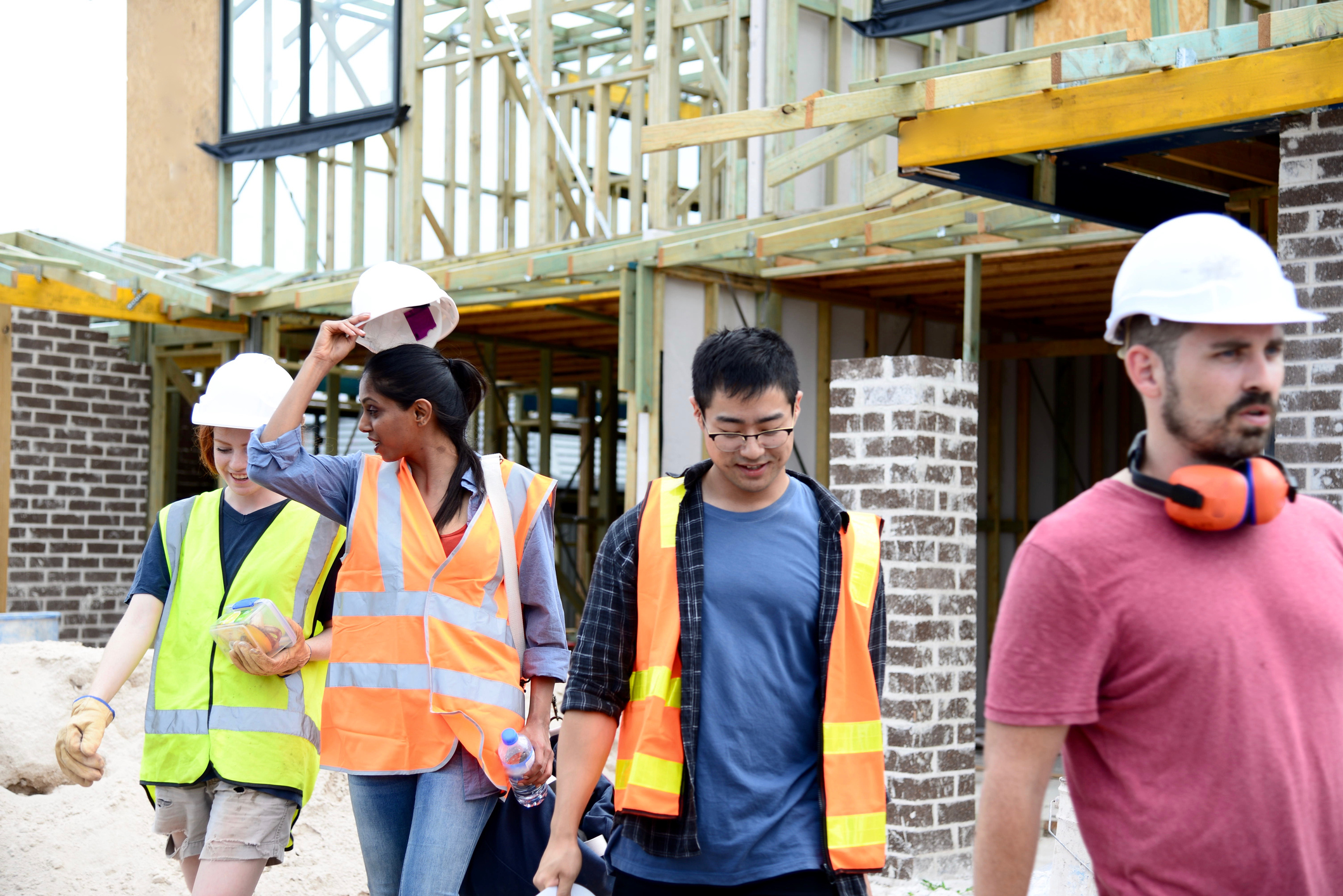 Apprenticeships: How They Work and How To Land One - NerdWallet