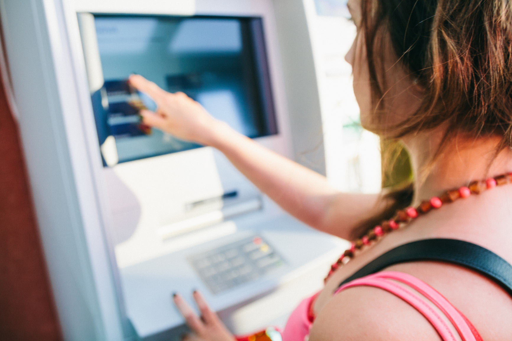 best banks to avoid atm fees nerdwallet