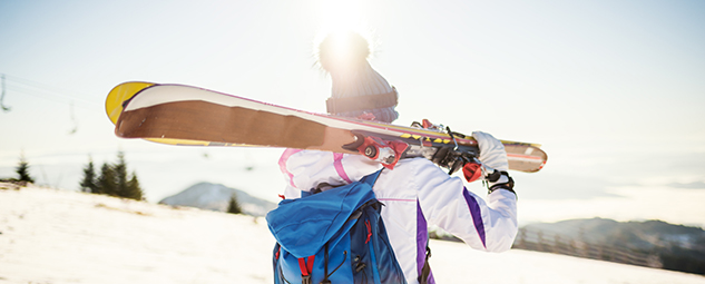 How to Fly with Skis, Snowboards for Cheap - NerdWallet
