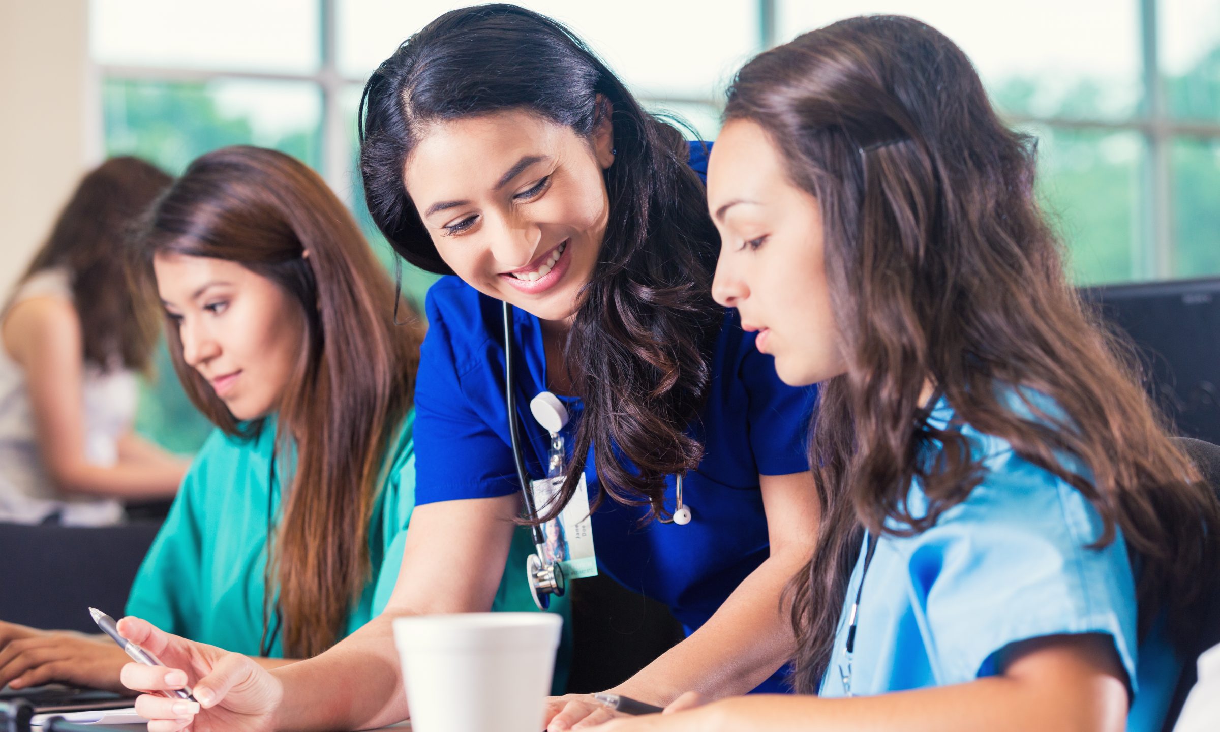 Average Nurse Salary For RNs LPNs And APRNs NerdWallet