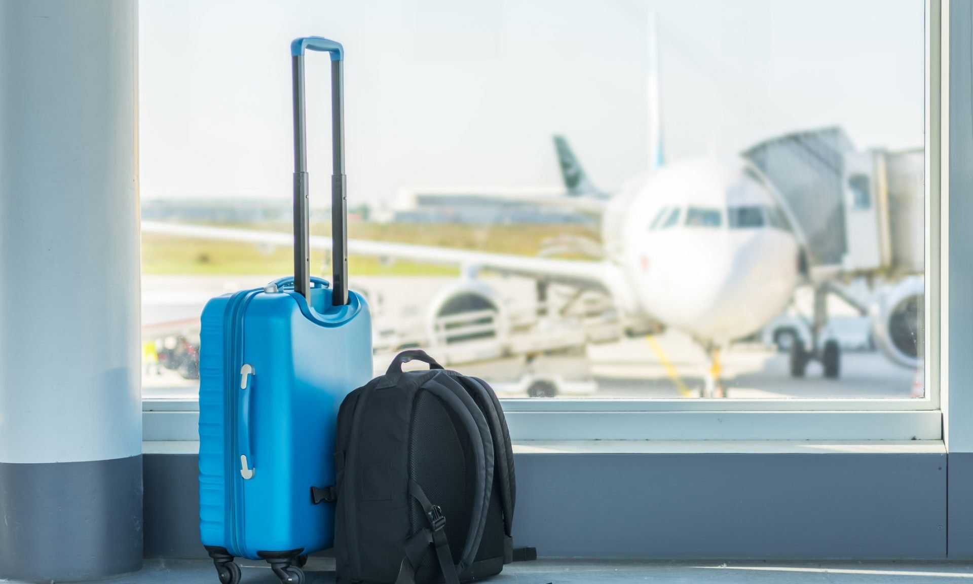 Airline Carry-on Luggage Size Guide And Regulations [ Dimensions and  Weights]