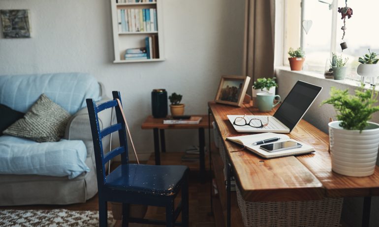 4 Benefits of Working Remotely From an Airbnb
