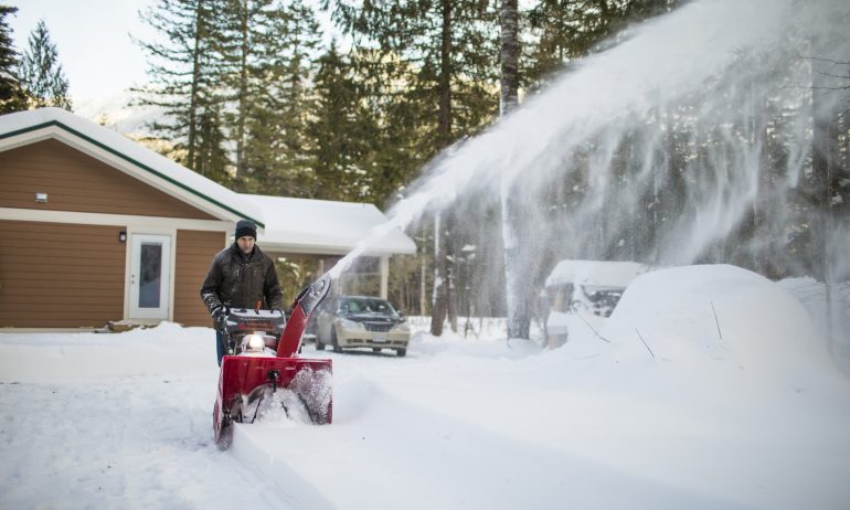 7 Winter Business Ideas For 2022, How To Make Money In The Winter As A Landscaper