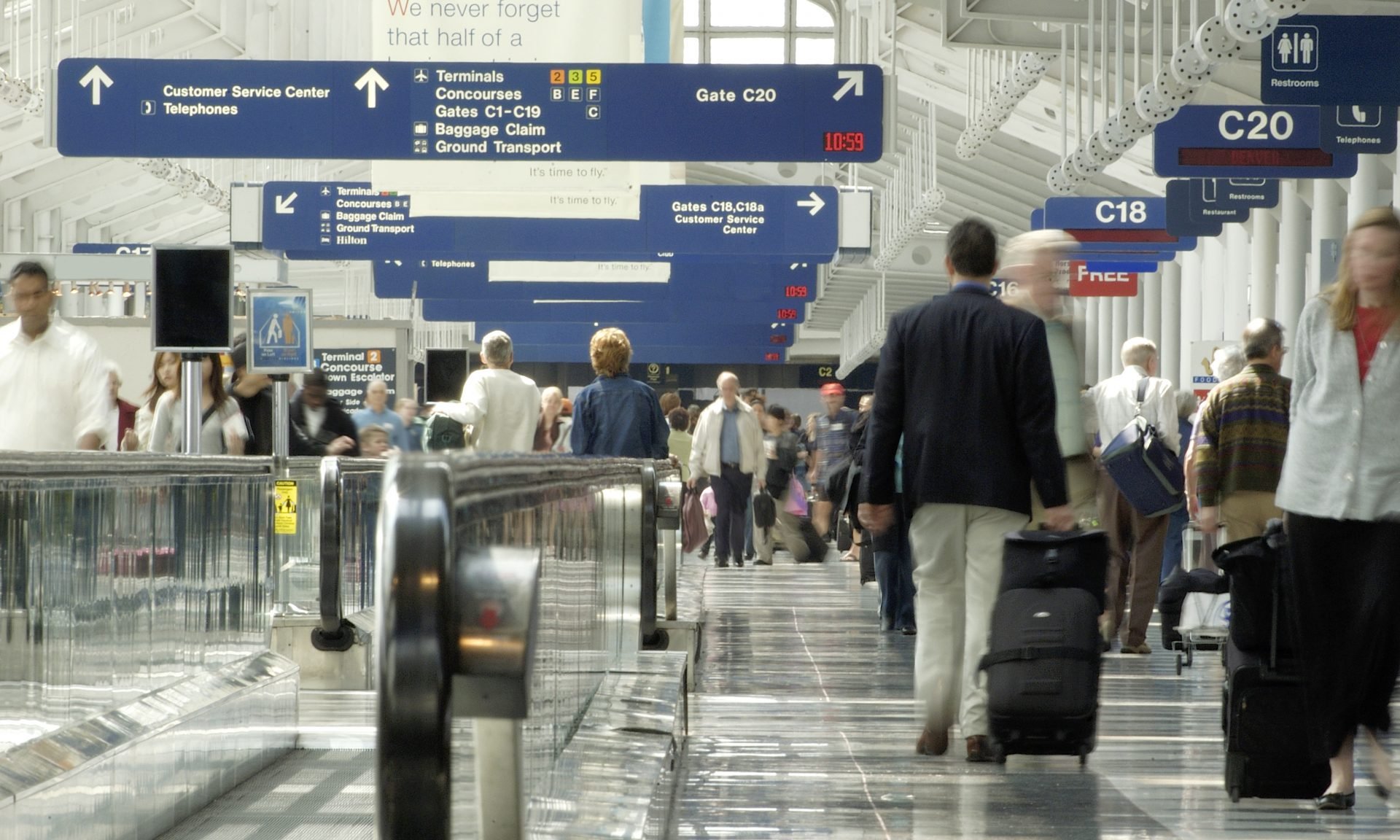 Learn To Fly Here Sign At Airport Stock Photo - Download Image Now