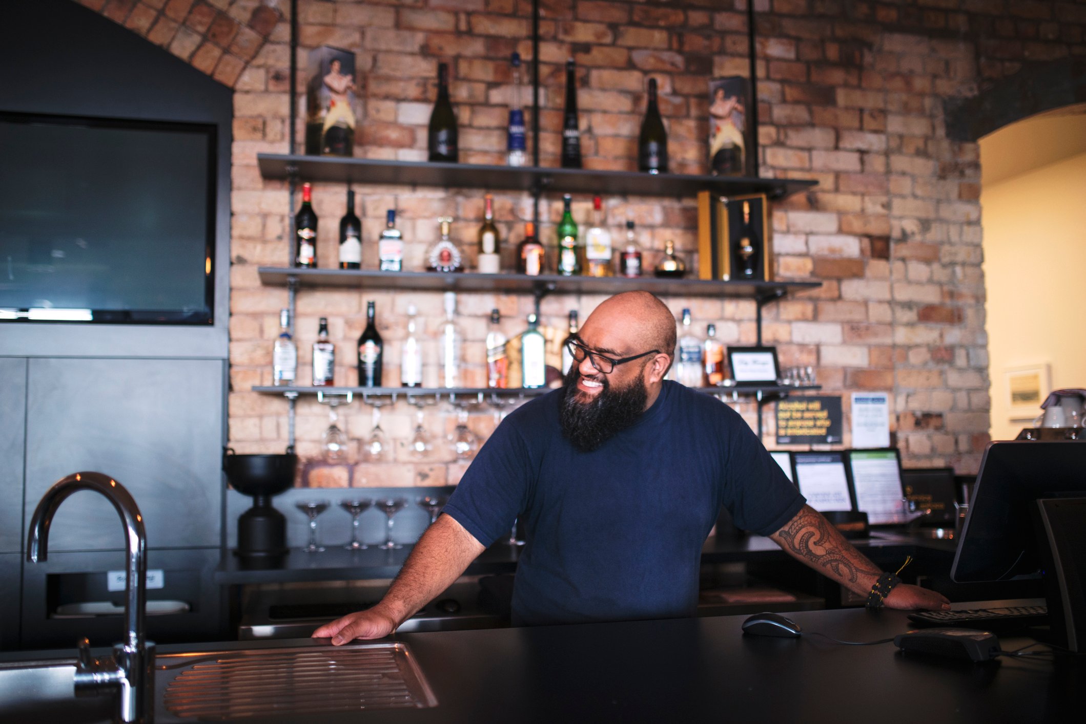 How to Open a Bar in 10 Steps - NerdWallet