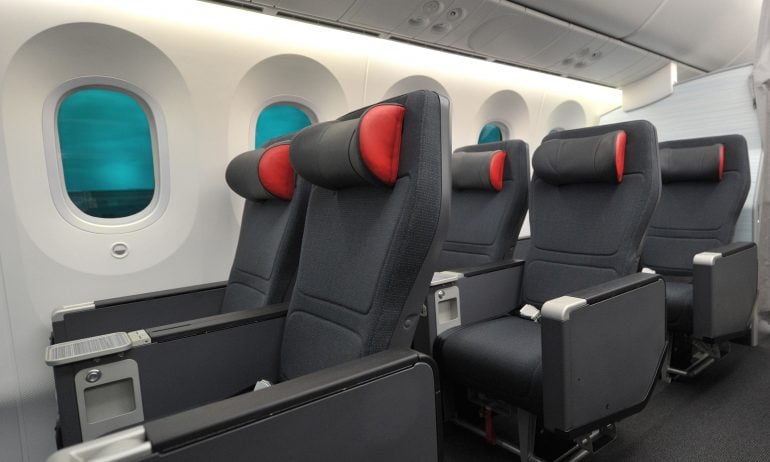How To Make The Most Of Air Canada S Economy Class Nerdwallet - Can You Take A Car Seat On Air Canada