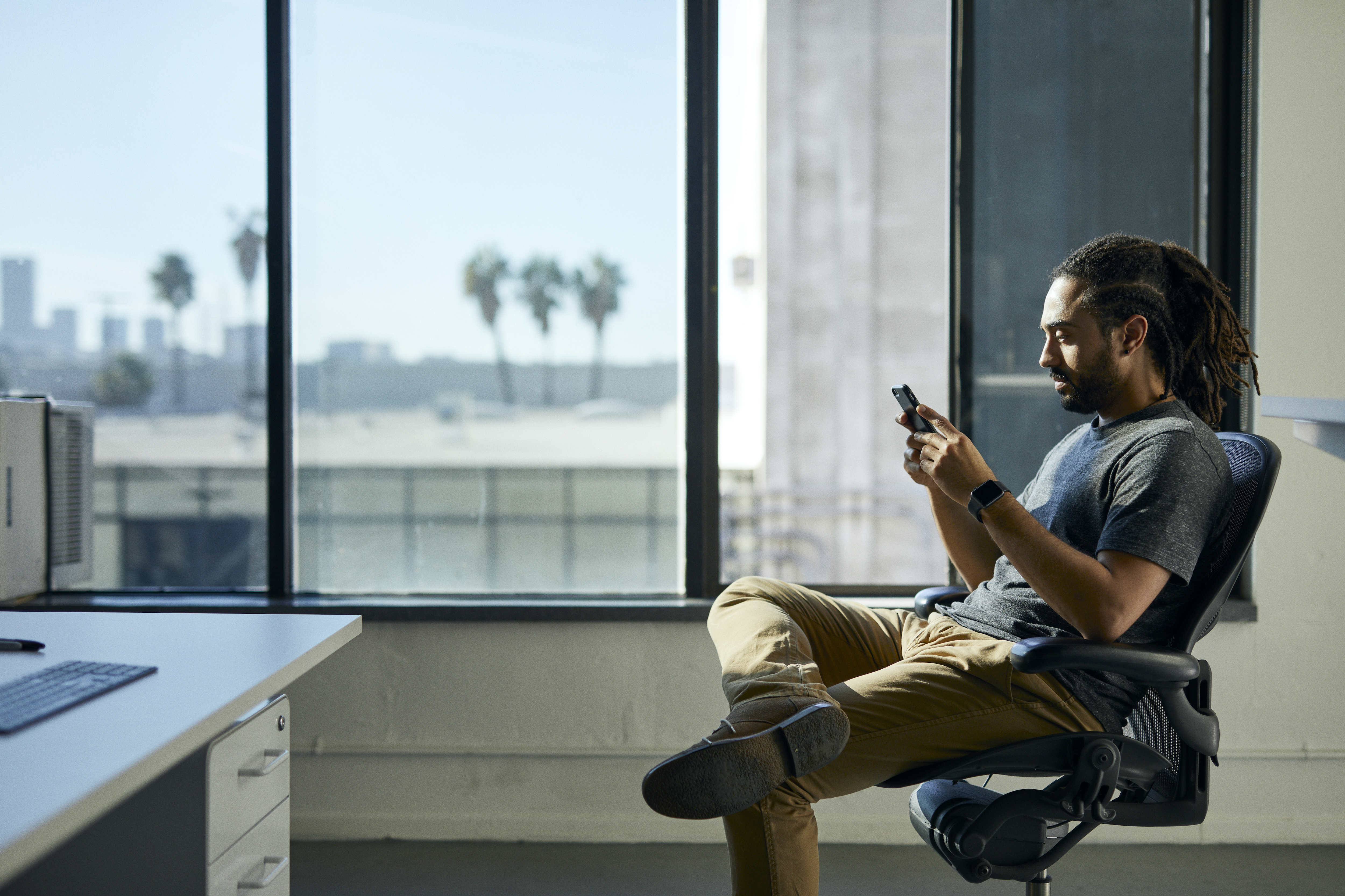 How and Where To Buy Spot Bitcoin ETFs - NerdWallet