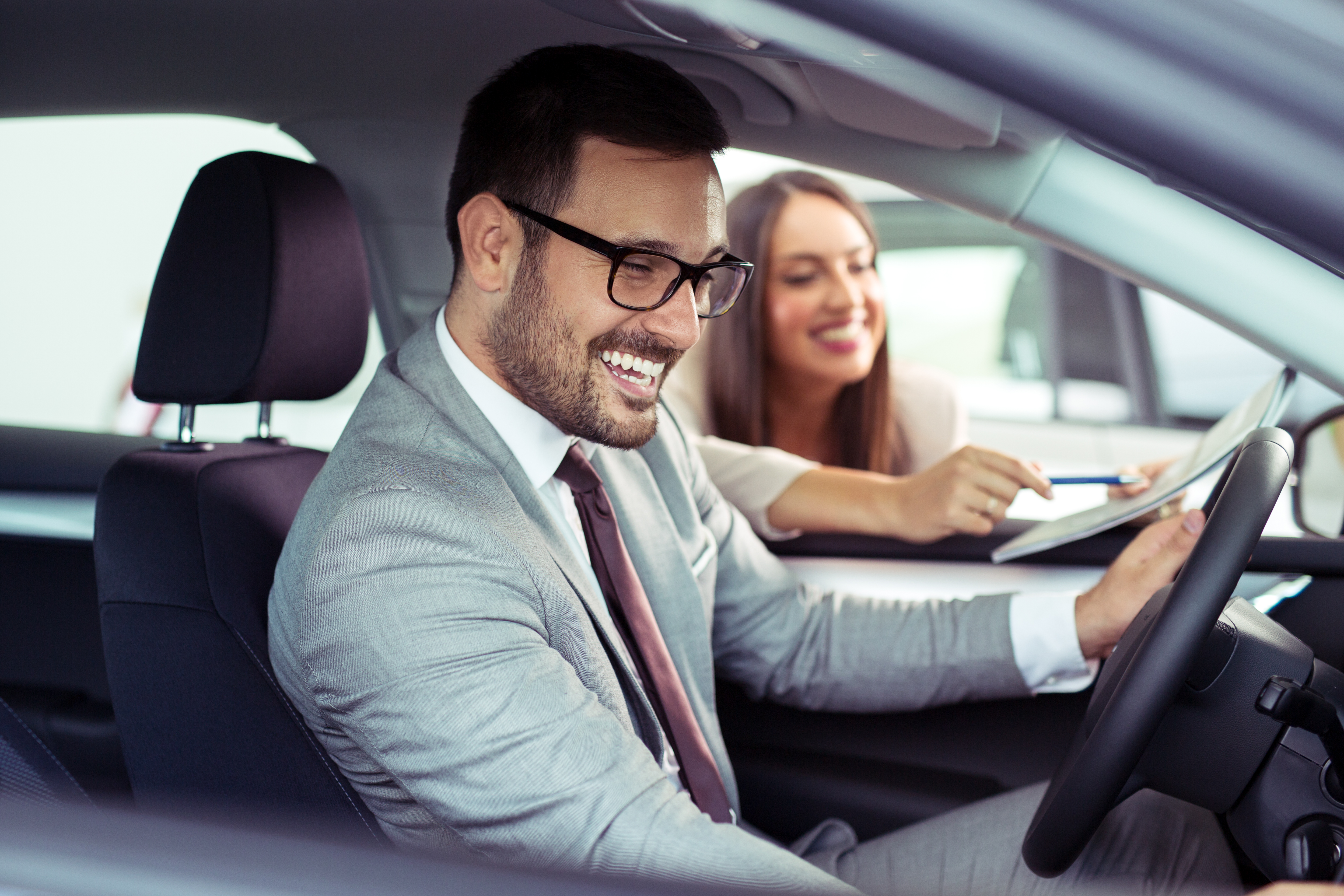 National Executive Status: Upgrade Your Car with the Right Credit Card