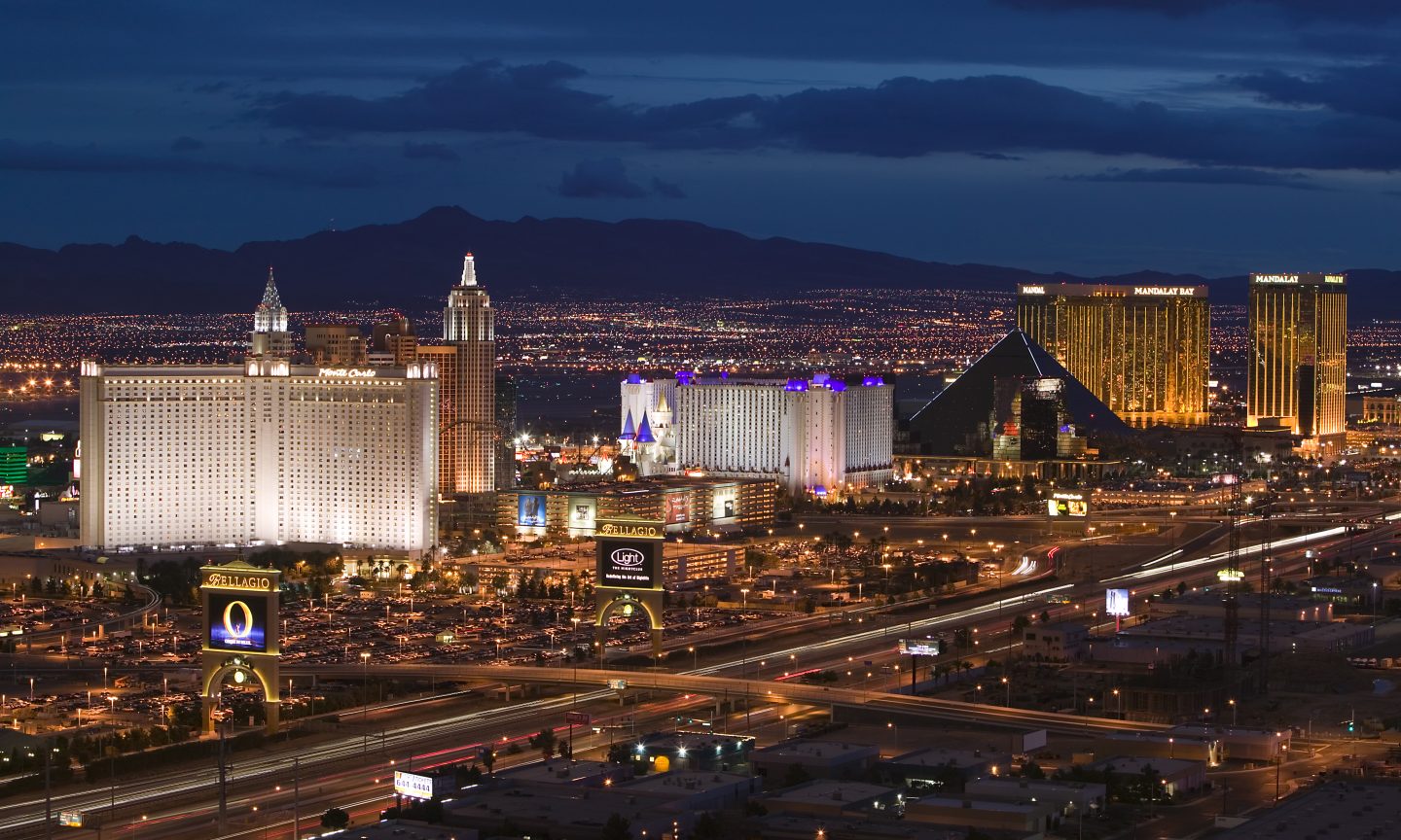 6 Good Airline Credit score Playing cards For Vegas Flights – NerdWallet