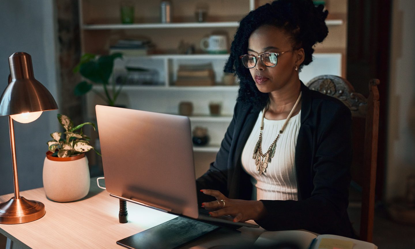 Fidelity vs. Schwab 2024 Comparison NerdWallet