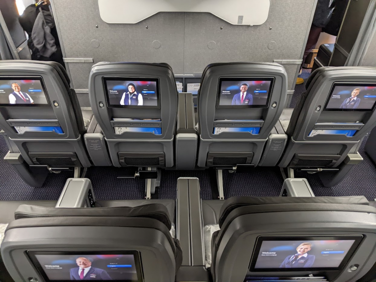 Premium Economy − Travel information − American Airlines