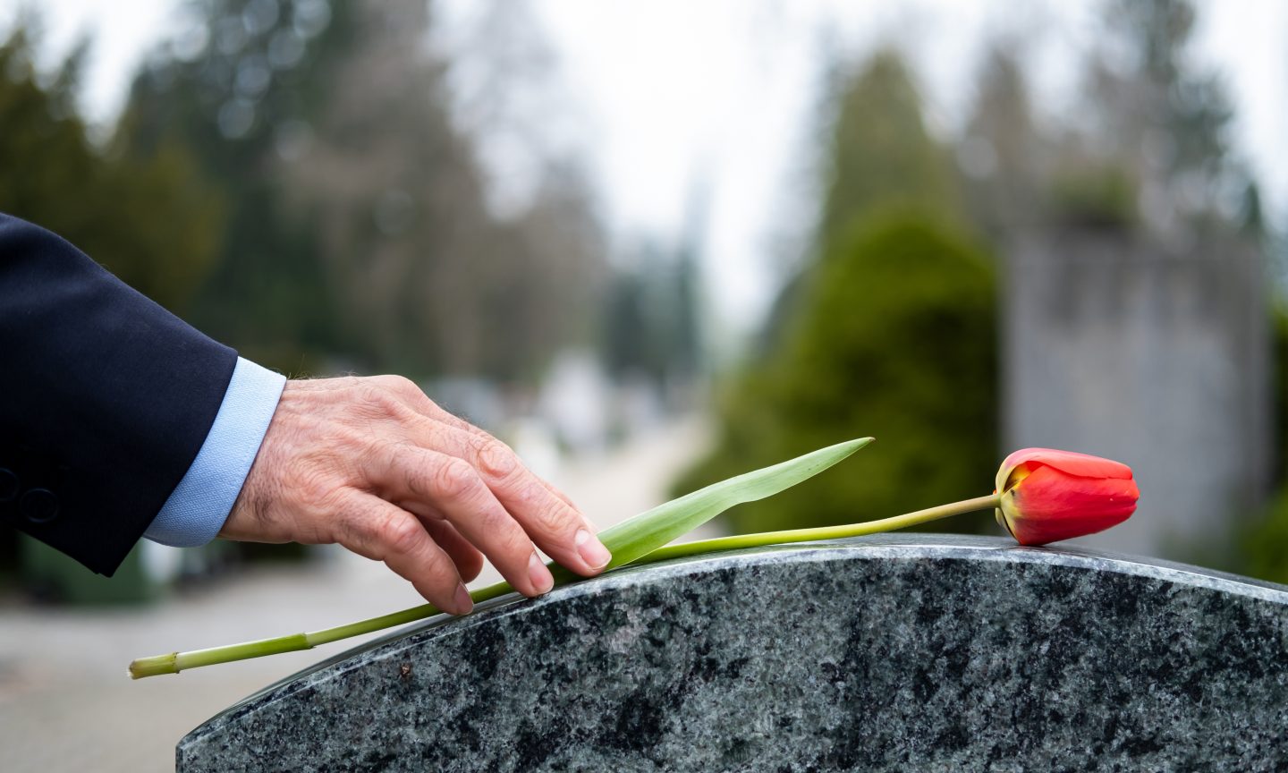 Dealing With Dying? There’s an App for That – NerdWallet