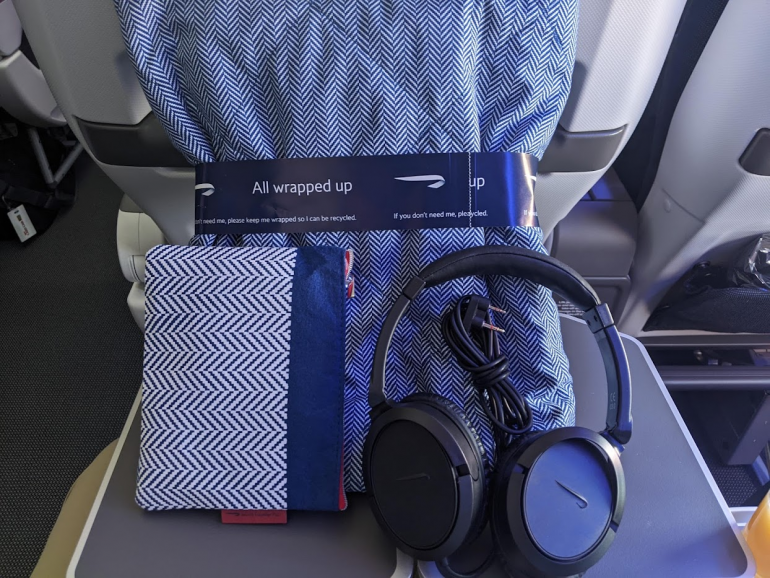 ba dreamliner world traveller plus