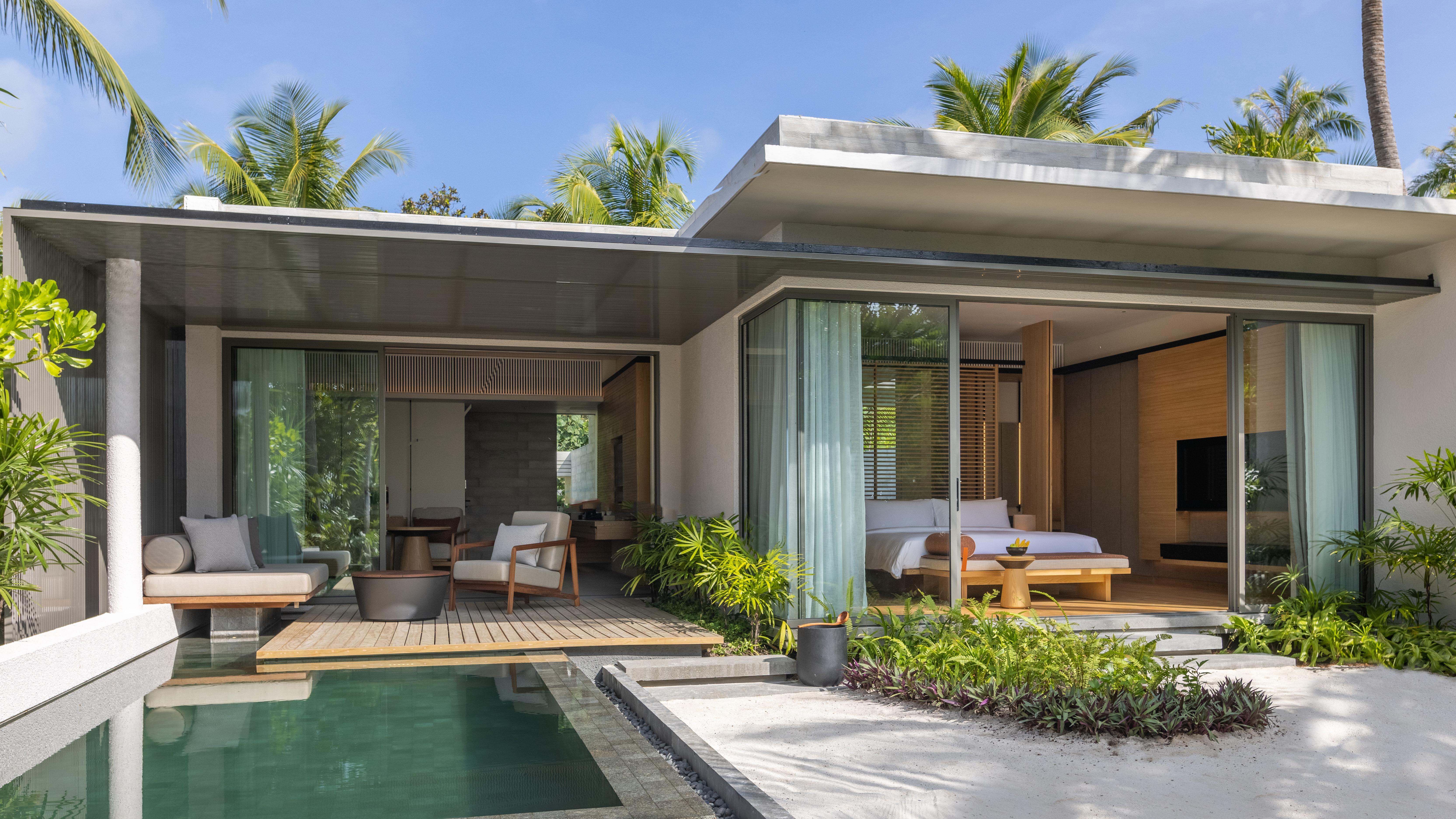 The 4 Best Hyatt Redemptions for Luxury Resorts - NerdWallet