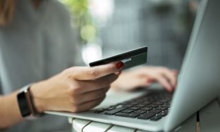 PayPal Cashback vs. Apple Card: PayPal Features Fewer Hoops