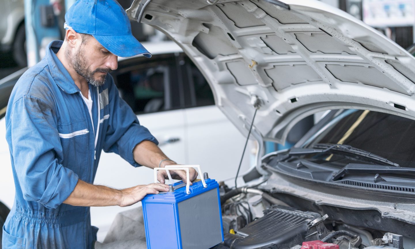 How A lot Does a Automobile Battery Price? – NerdWallet