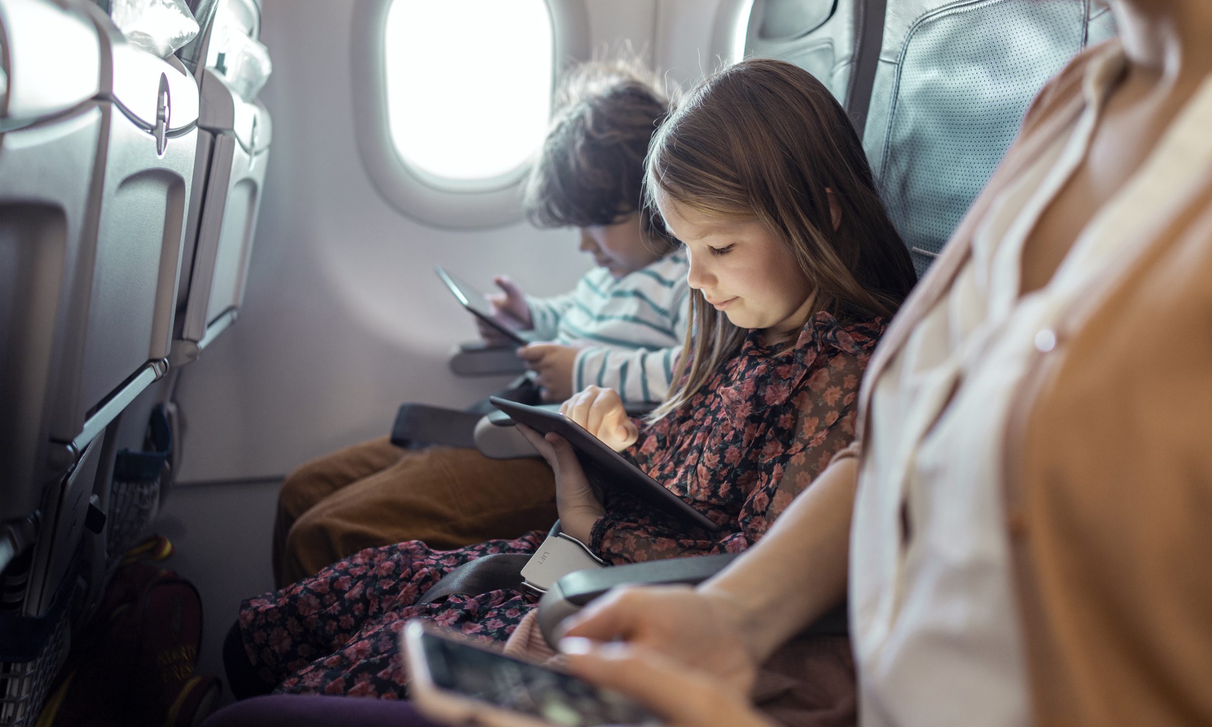 What to Look for in Airline Seat Reviews - NerdWallet