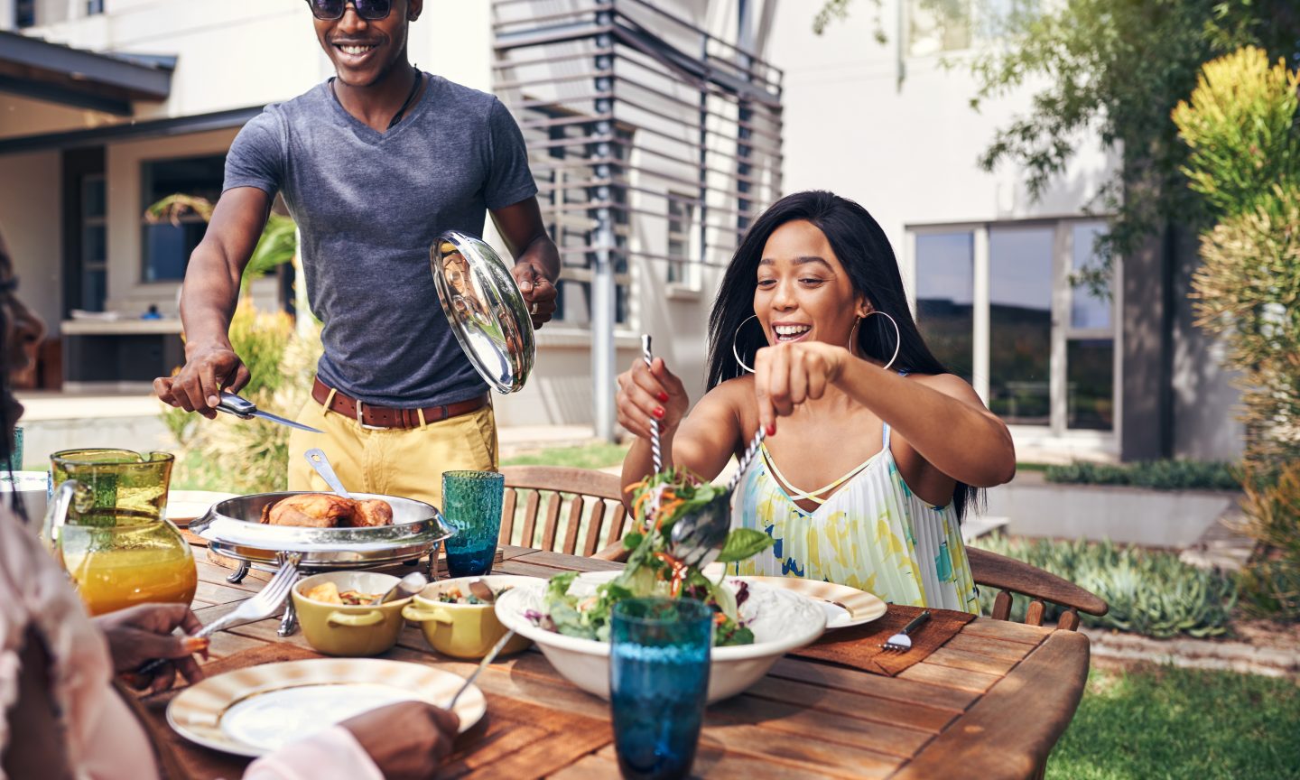 Tremendous Bowl LVII Kicks Off the 2023 Homebuying Season – NerdWallet