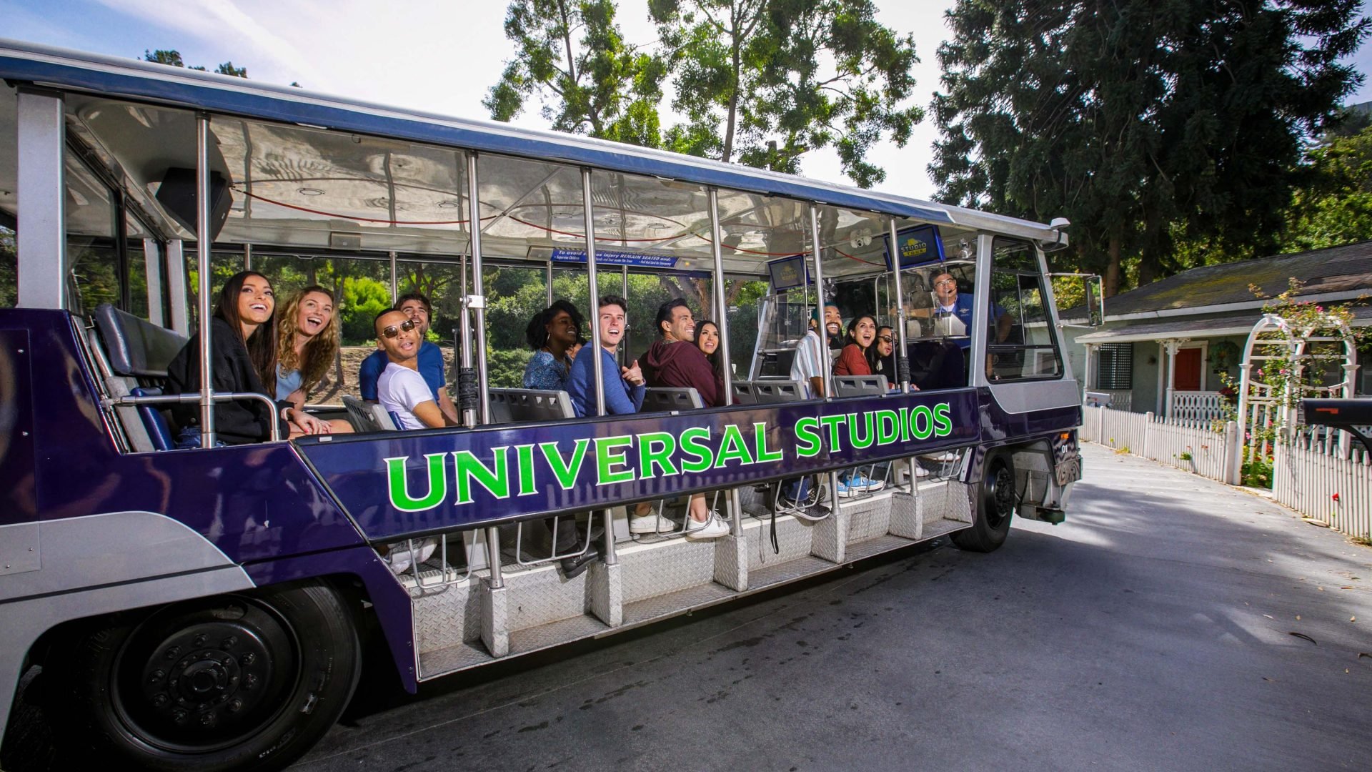 Last Chance! Save Up to $150 on 3-Park Universal Orlando Tickets