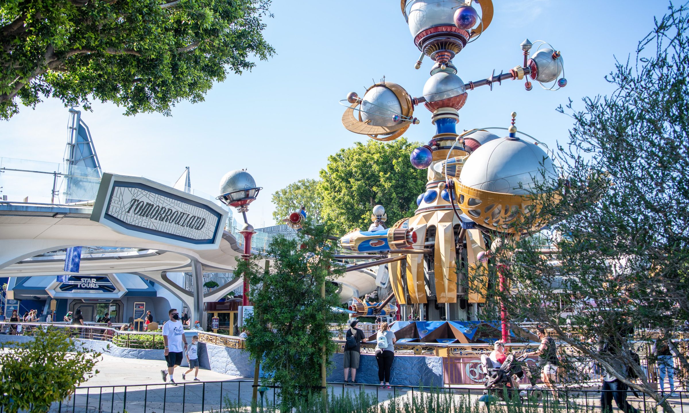 How Theme Parks Could Benefit From Location Solutions 