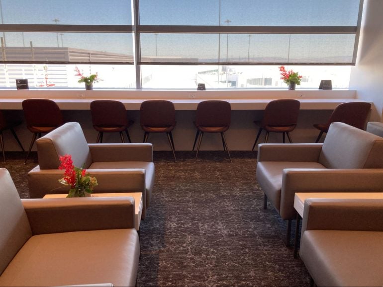 air canada travel lounge