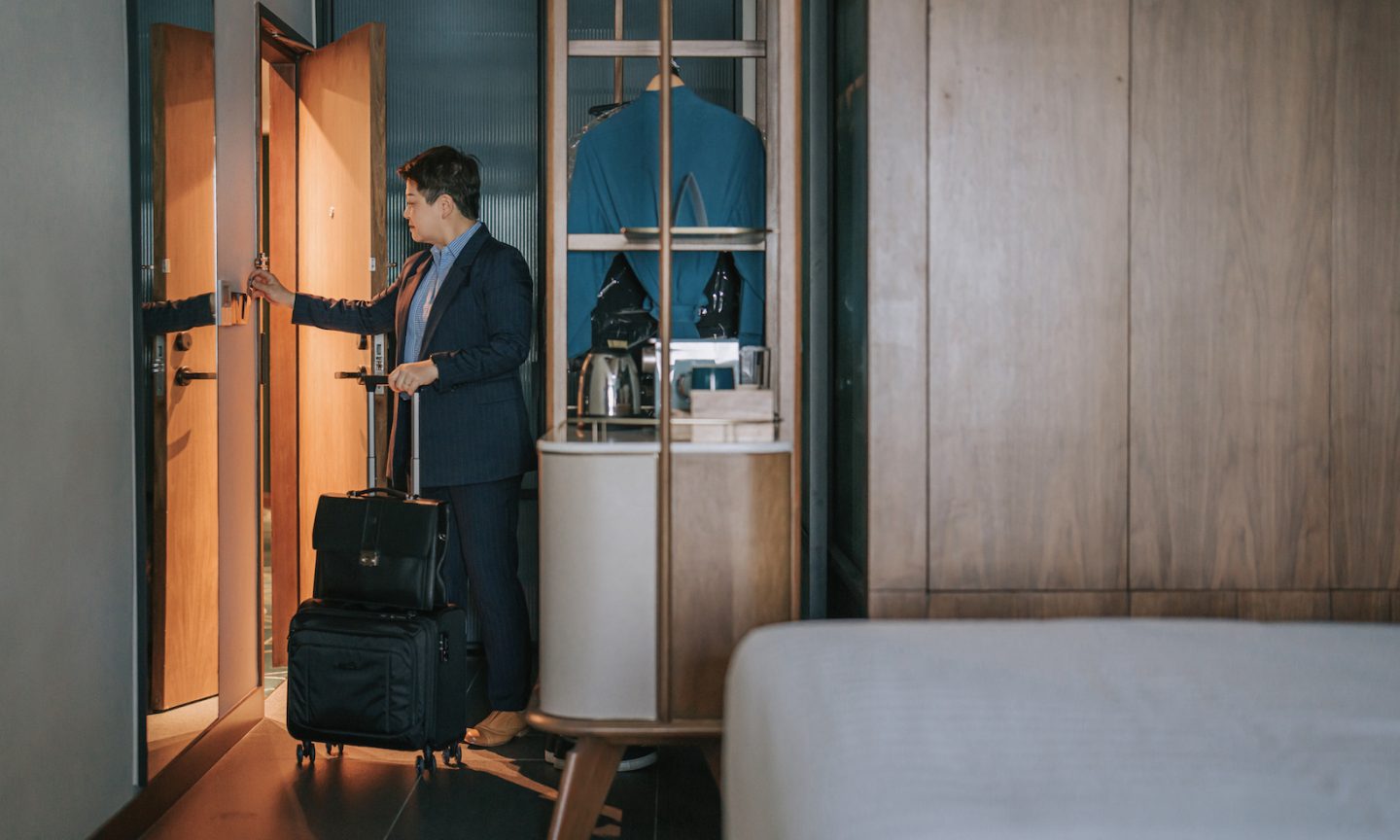 Will Hotels Hold Your Luggage? - NerdWallet