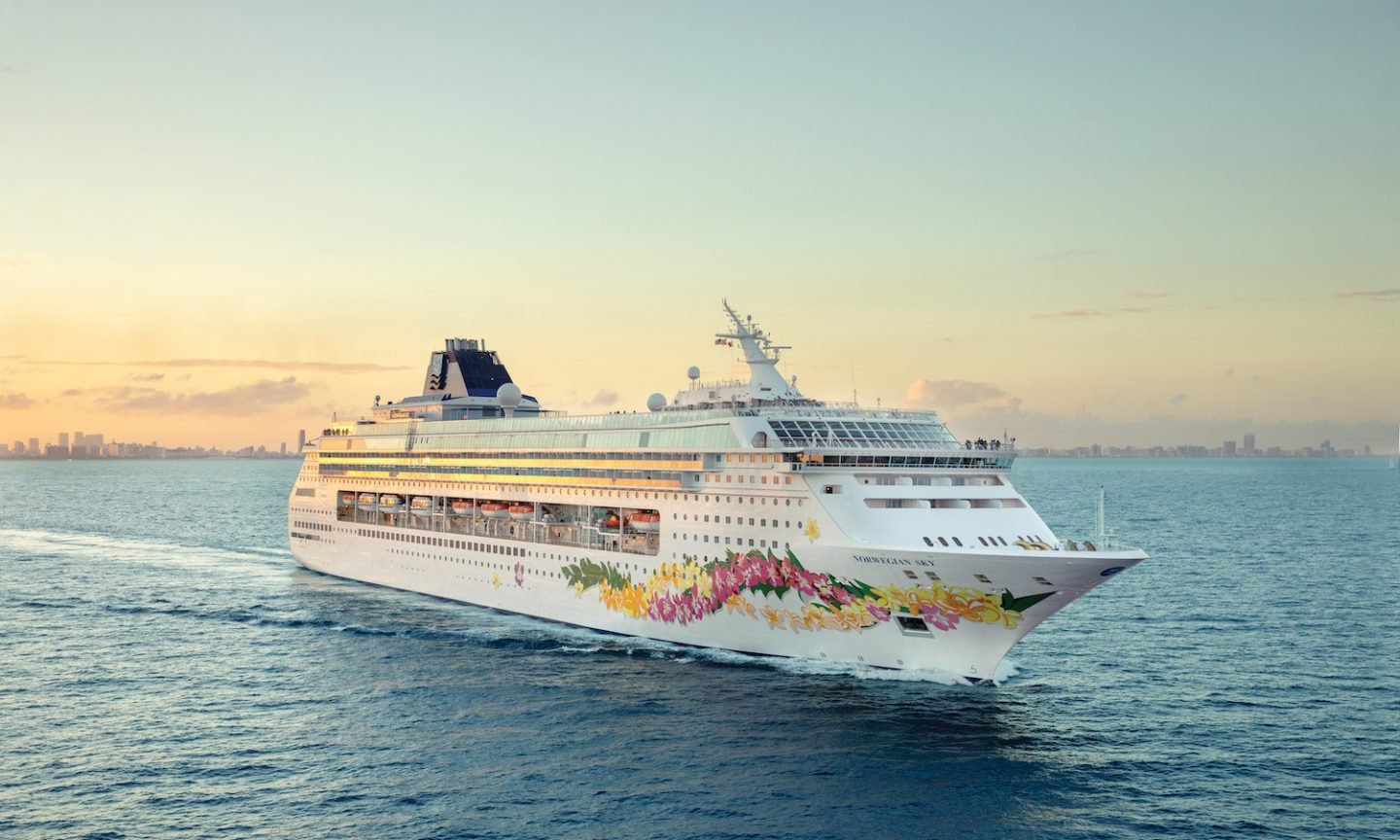 Norwegian Cruise Line: The Complete Guide - BusinessCircle