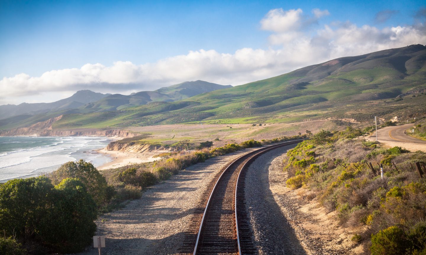 Amtrak Coast Starlight Route: What to Know – NerdWallet