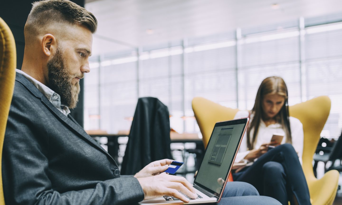 Oakland Airport Lounges: What to Know Oakland Airport Lounges: What to Know