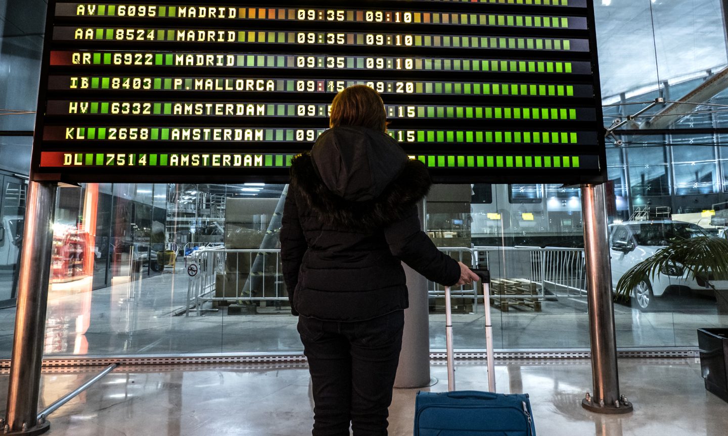 Air Canada Flight Delay Compensation: What to Know