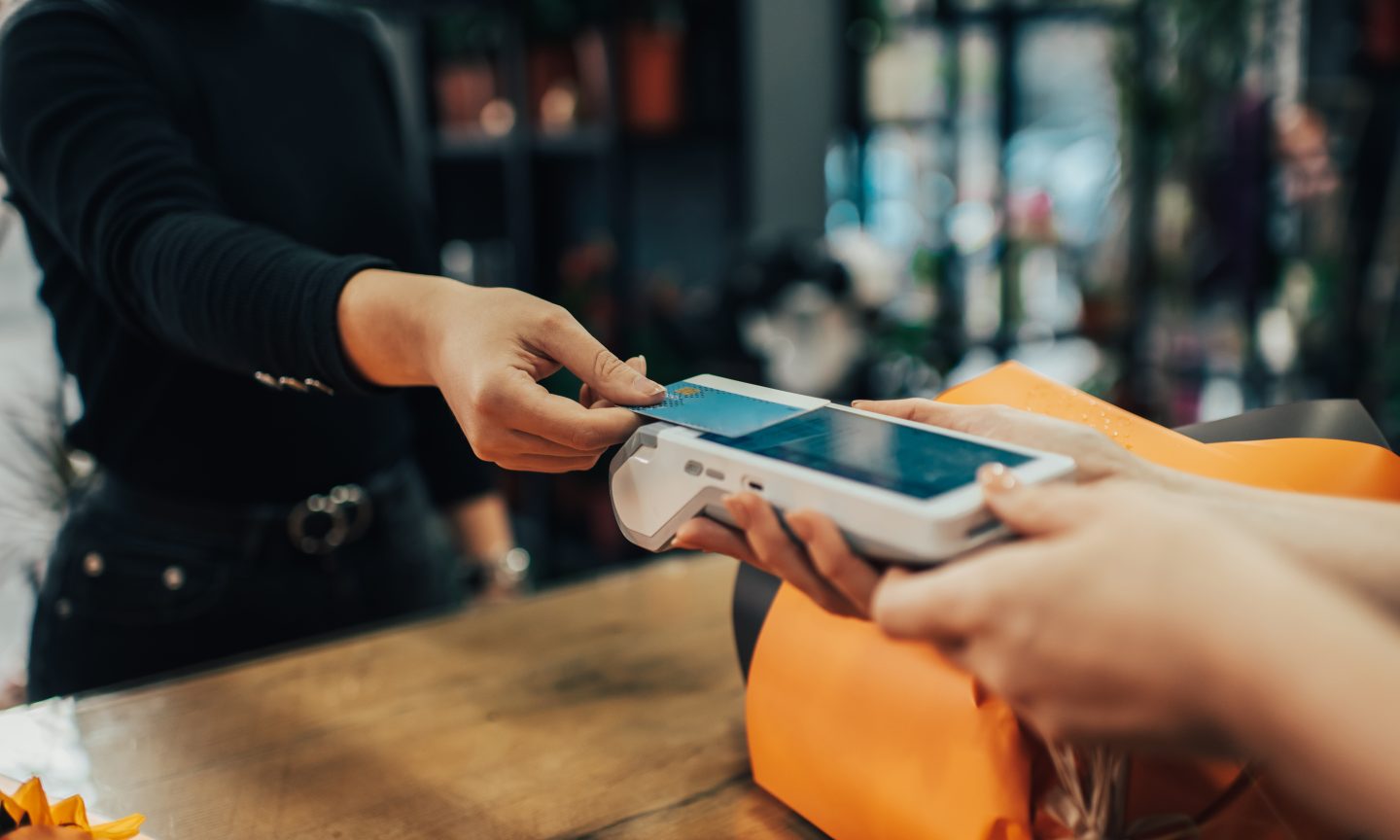 Capital One Venture vs. Discover It Miles: Venture’s Plentiful Perks Win Out