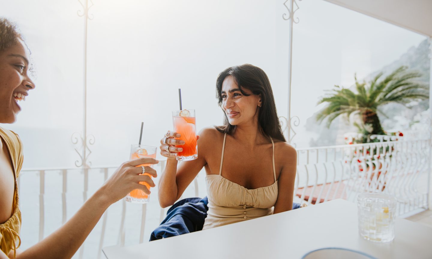 The Guide to Four Seasons Hotels The Guide to Four Seasons Hotels