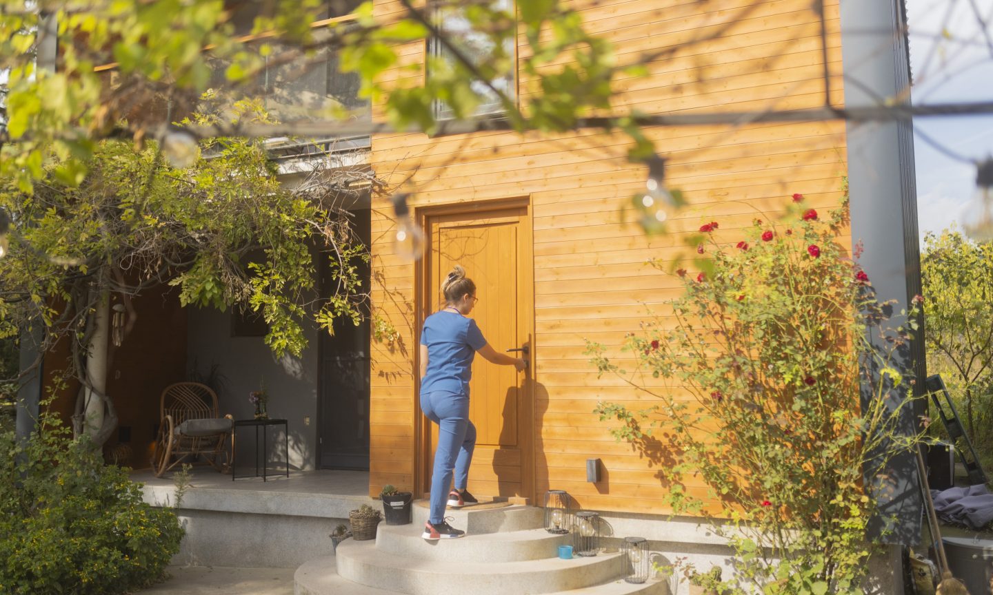 Ring vs. SimpliSafe Home Security: Features, Pricing