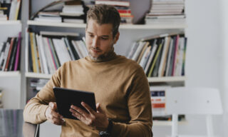 Man, digital tablet