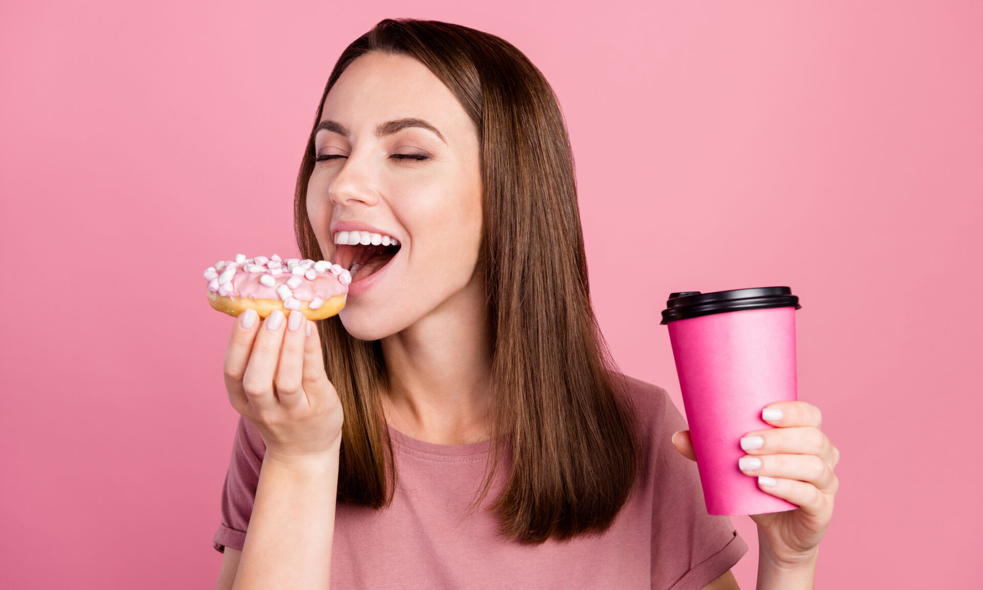 8 Free (or Cheap) Doughnut Deals for June 5
