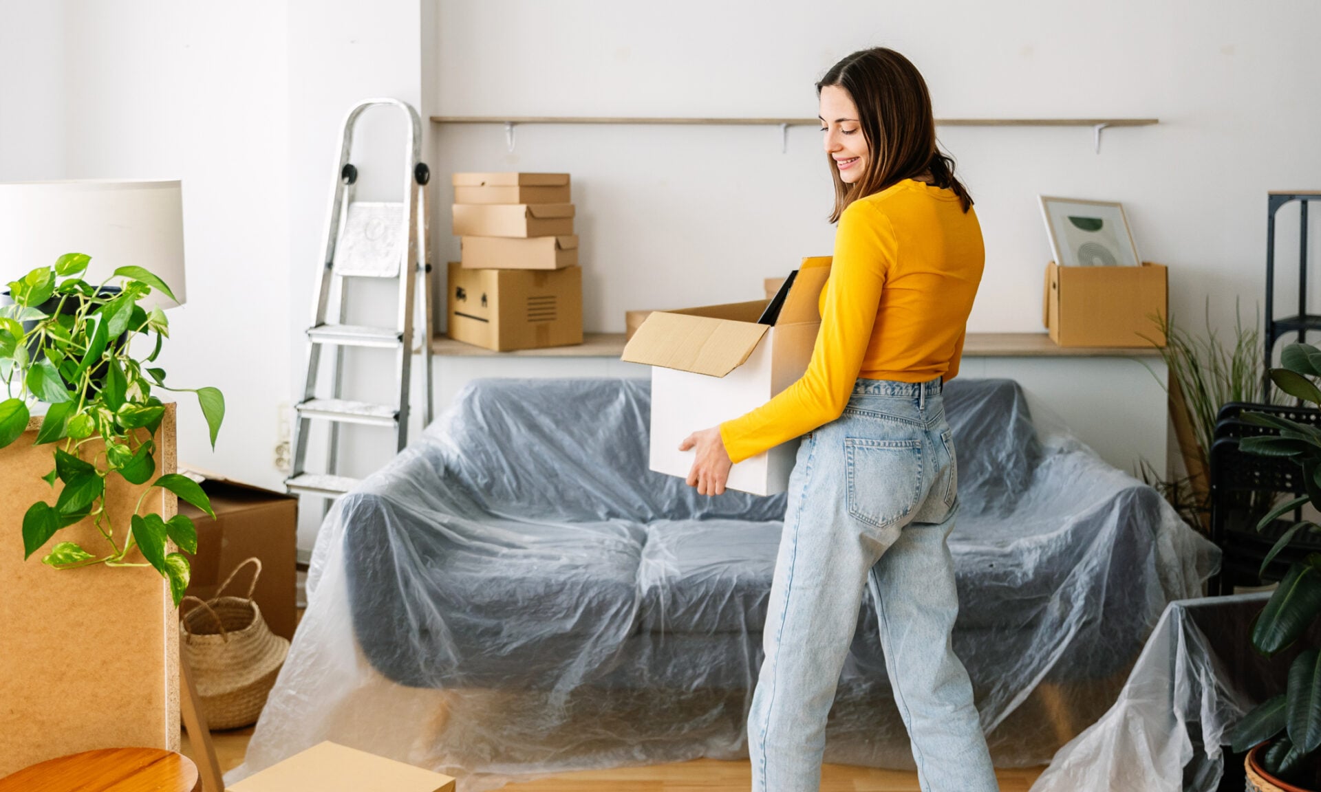 MoneyWireDaily — Moving Boxes Can Eat Up Your Budget: How To Buy Just Enough and Not Overspend