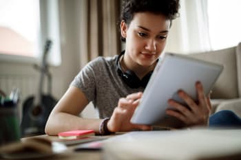 5 Ways to Spot a Student Loan Scam