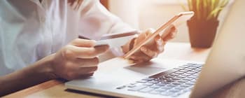 4 Times It Makes Sense to Buy Airline Miles