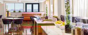 How to Get Into Hyatt Clubs, Even Without Elite Status