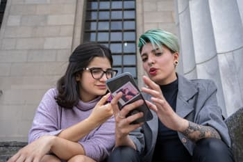 How to Get Fast Student Loans For Last-Minute College Costs