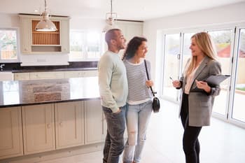 How a Buyer’s Agent Can Help Your Home Search
