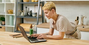 Which Student Loan Should You Pay Off First?