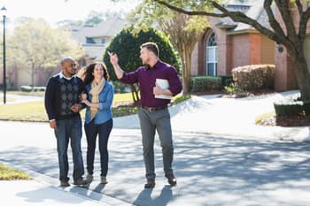 What Is a Pocket Listing? An Unlisted Home for Sale