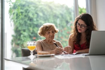 Money Mistakes Could Signal Dementia Risk