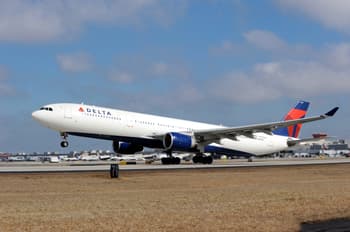How to Save on Delta Flights